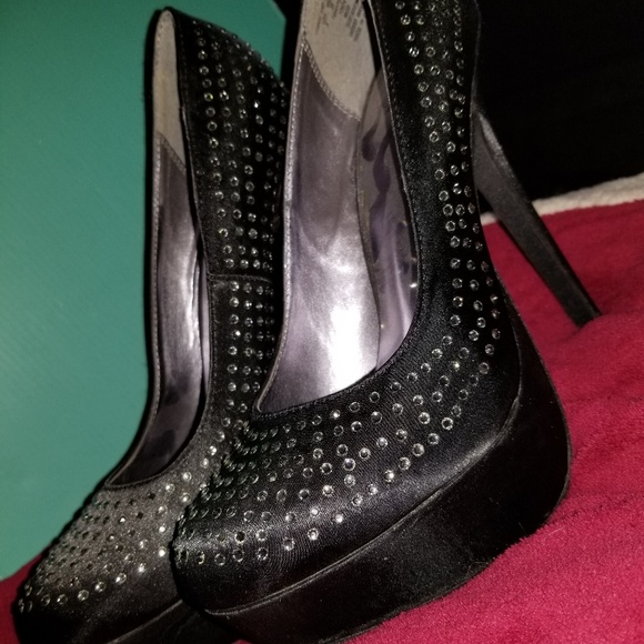 Rhinestone heels - Picture 2 of 3